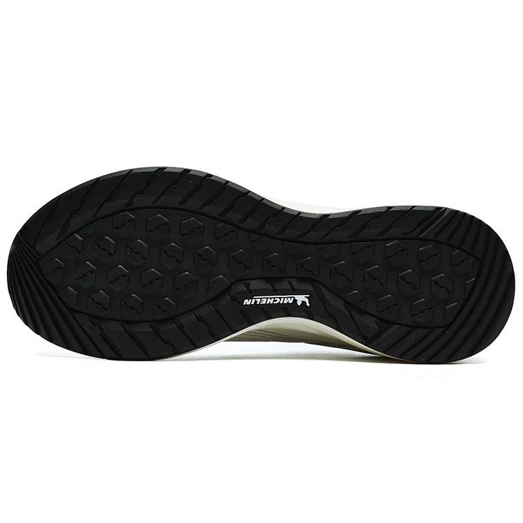 Baskets Athletics Lynx BOA « Blanc crème/Noir »