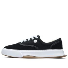 Baskets basses Mihara x Fila Fashion Court FM-10, noires