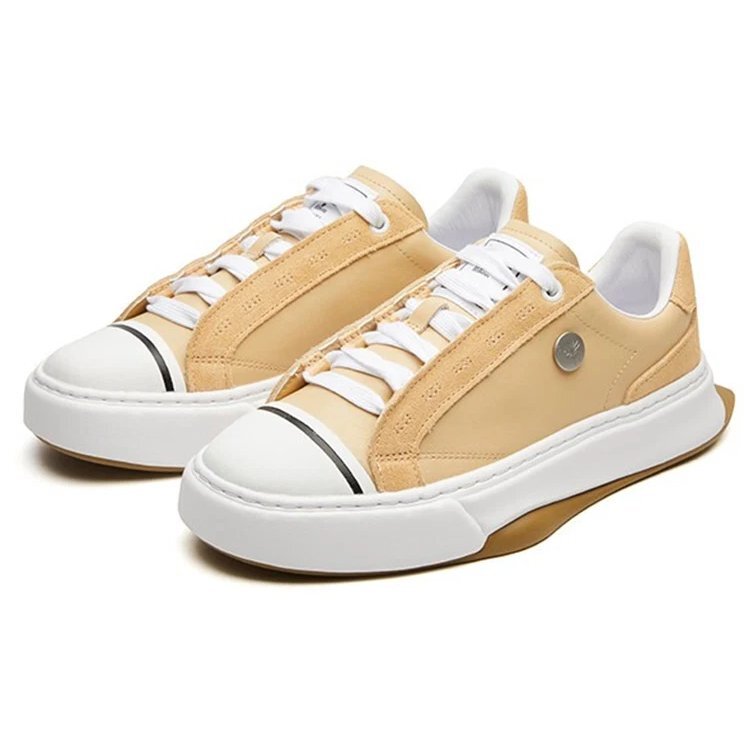 Baskets basses Mihara x Fila GS Beige
