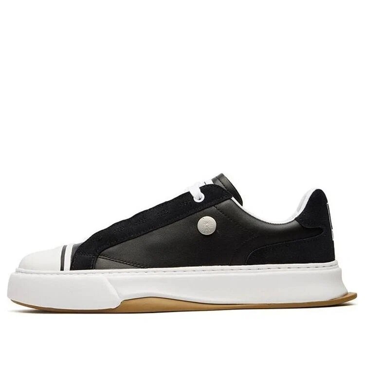 Baskets basses Mihara x Fila noires