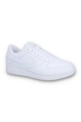 Baskets de basket-ball blanches
