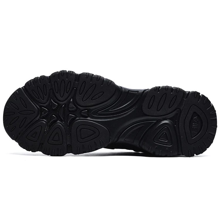 Baskets Fluid 4 « Core Black »