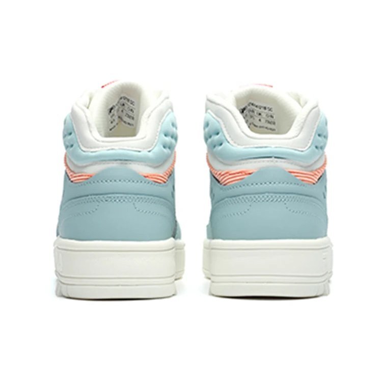Baskets montantes bleues