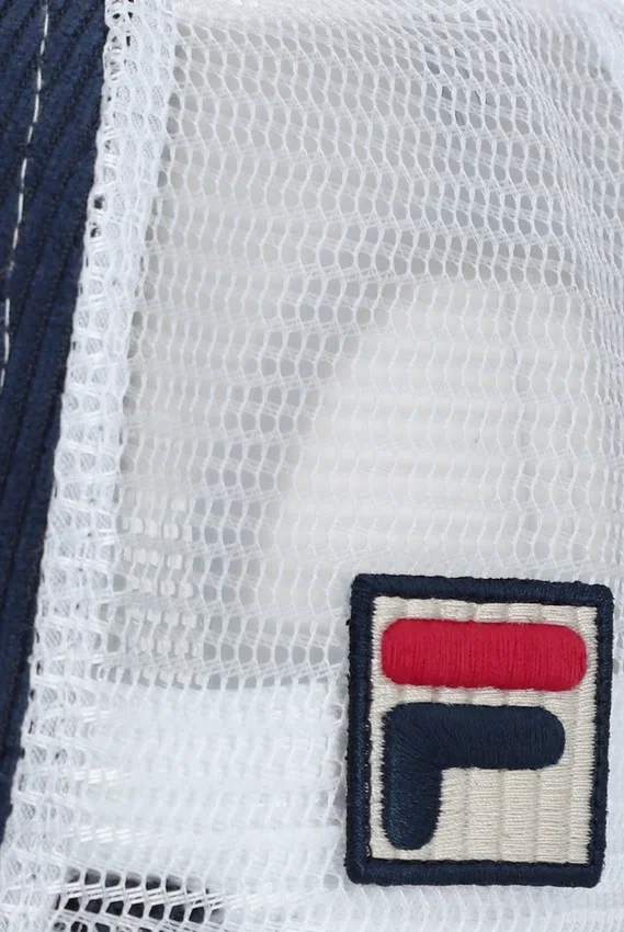 Casquette Fila Cody en velours côtelé bleu marine avec dos en maille et motif brodé