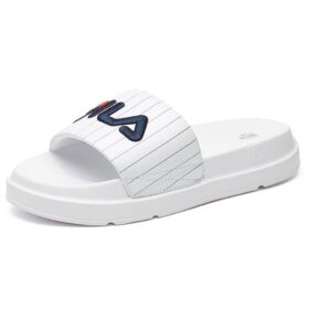 Chaussons blancs à semelle épaisse