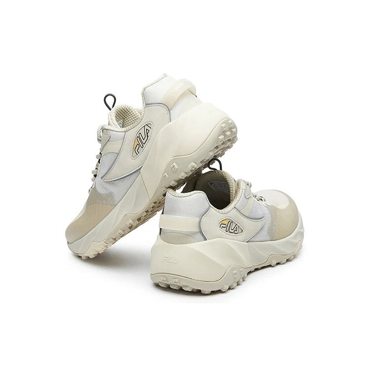 Chaussures de course basses de sport, couleur crème