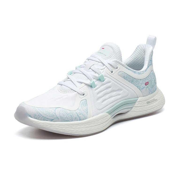 Chaussures de sport basses de training blanches