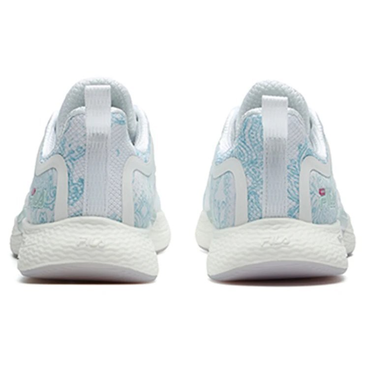 Chaussures de sport basses de training blanches