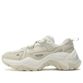 Chaussures Disruptor 1S+ « Milk White »