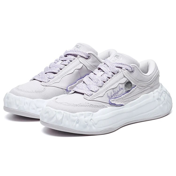 Chaussures en toile Fila x Mihara FM-15 « Rose Blanc »