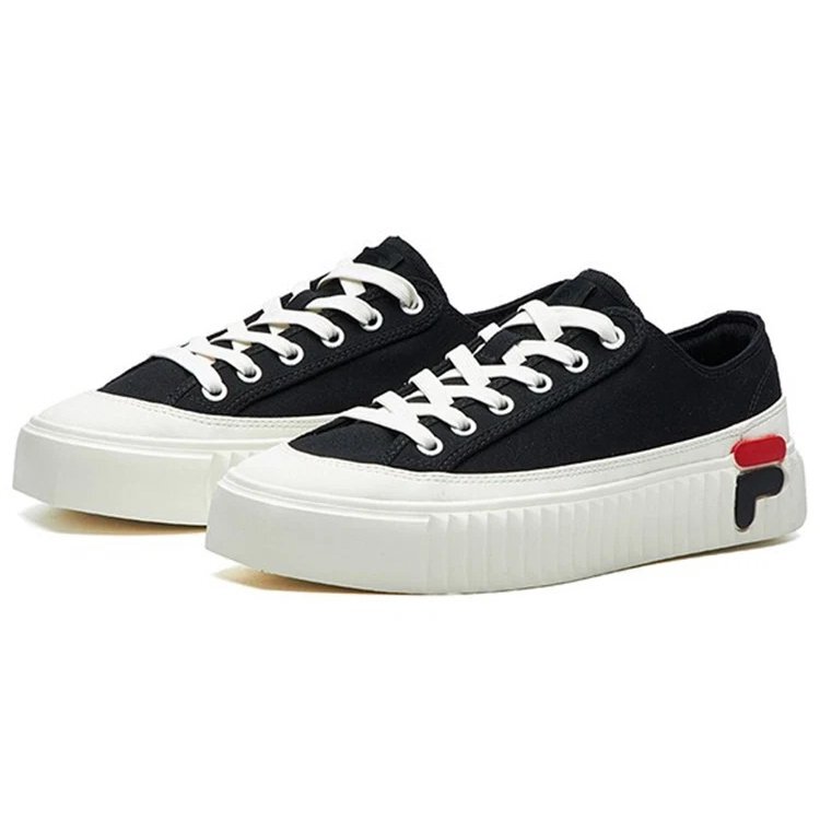 Chaussures en toile Gear « Noir »
