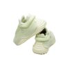 Chaussures Mihara x Fila FM7 à pois, blanches