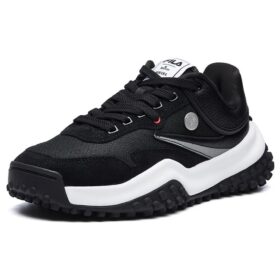 Chaussures Mihara x Fila T1 à pois, noires