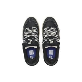 Classic Kicks : confort polyvalent « Noir »