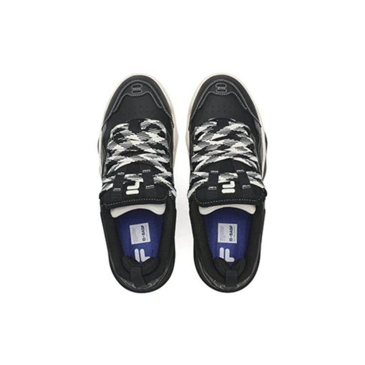 Classic Kicks : confort polyvalent « Noir »