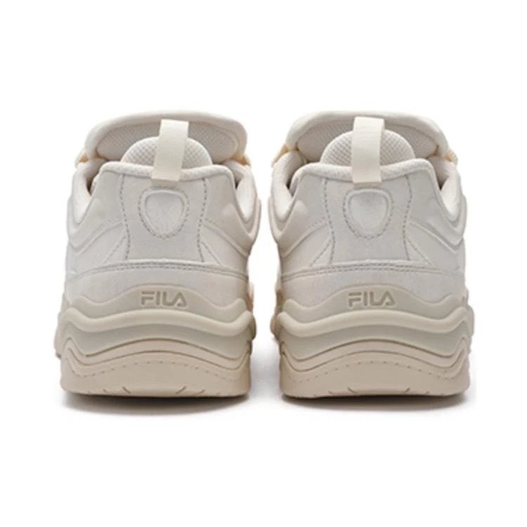 Classic Kicks Polyvalence et confort « White »