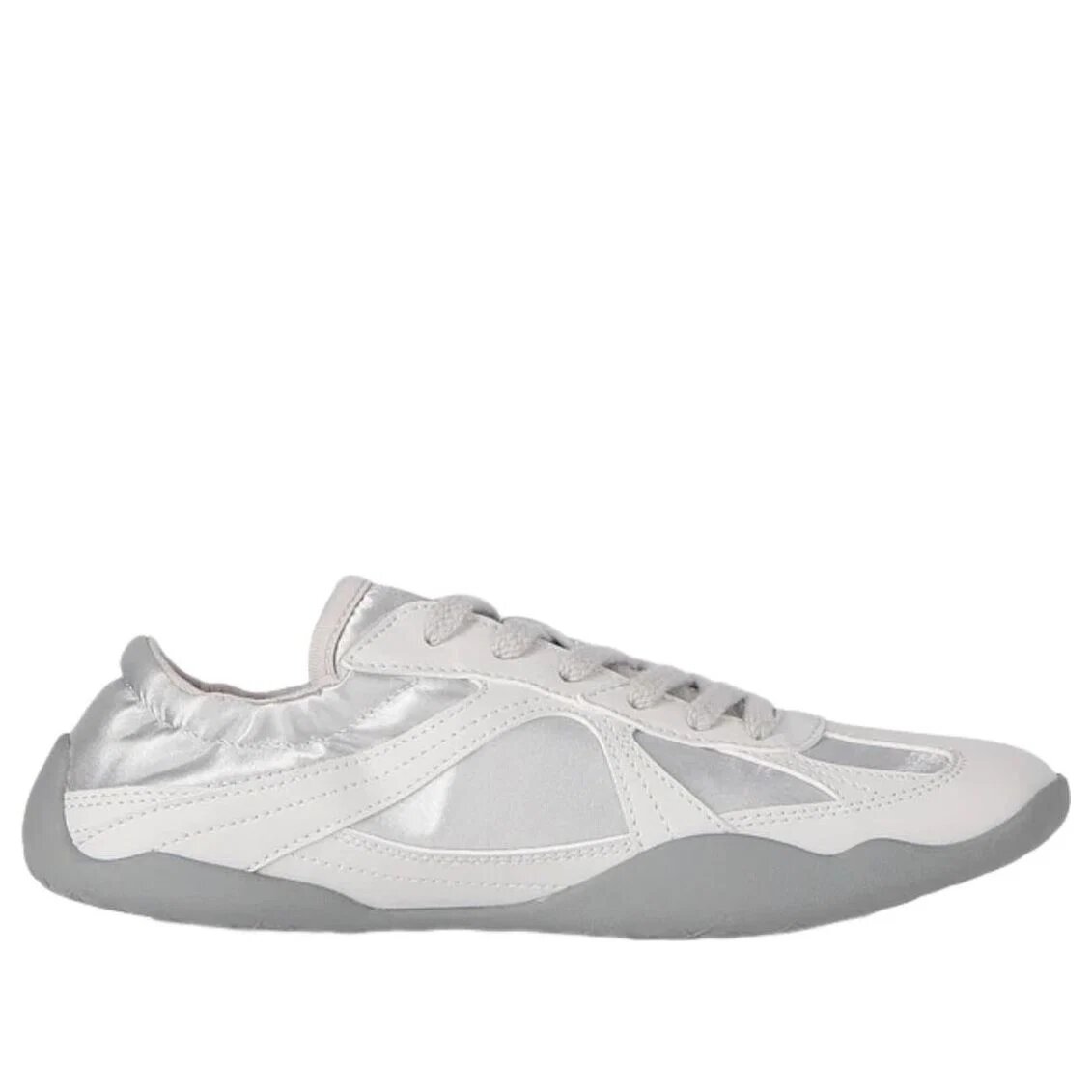 Fila x Han So-Hee Glio « Silver Moon »