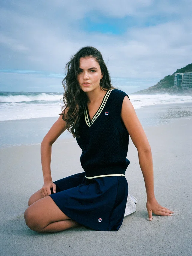 Gilet en maille torsadée Jorja bleu marine de Fila