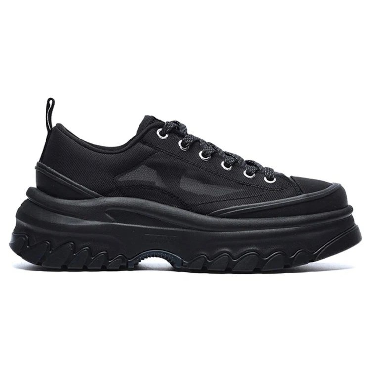 Lava « Triple Black »