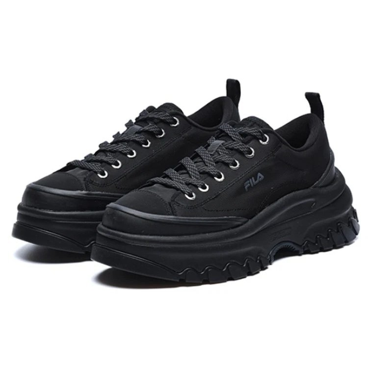 Lava « Triple Black »