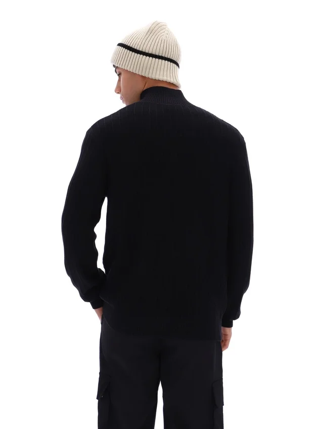Pull en maille texturée Stevie noir à col cheminée et fermeture à glissière 1/4