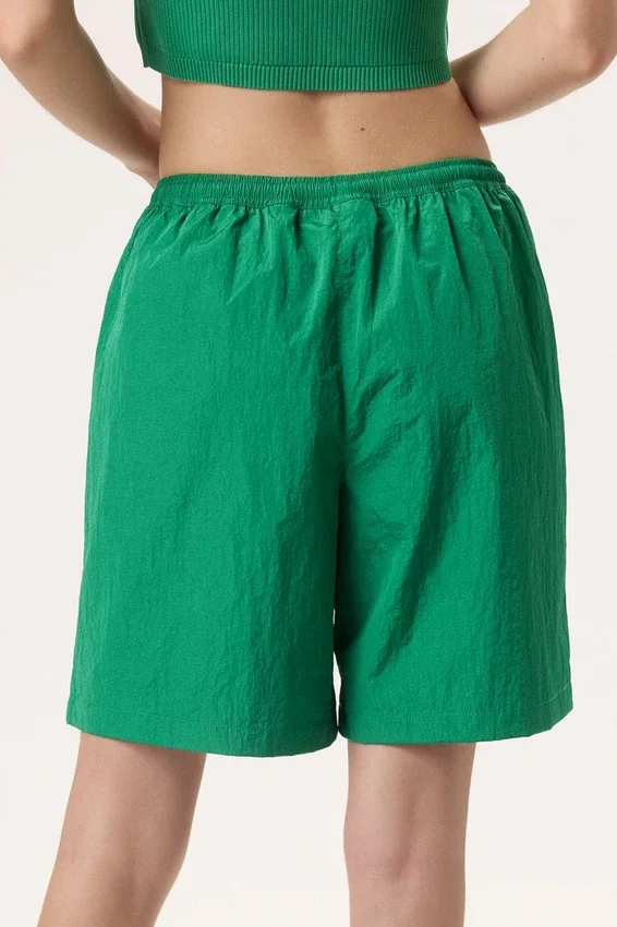 Short vert Fila x Hailey à effet froissé