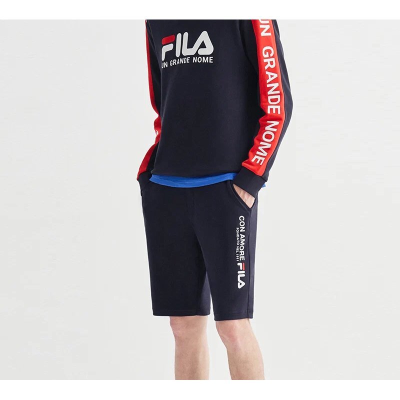 Shorts de sport bleu avec impression du logo en lettres