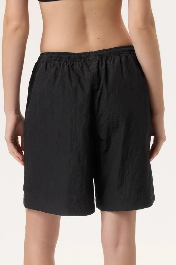 Shorts froissé noir Fila x Hailey Bieber