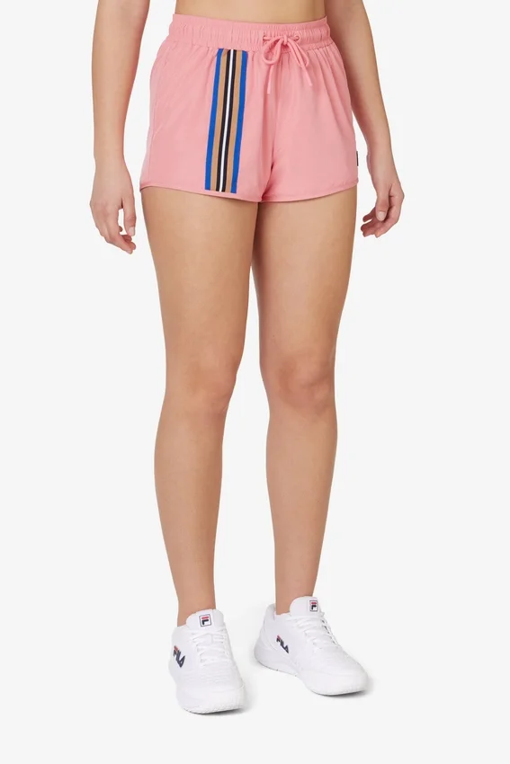 Shorts rose avec bandes décoratives